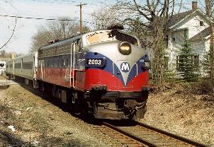 Upper Harlem shuttle departs Pawling with FL9 2003